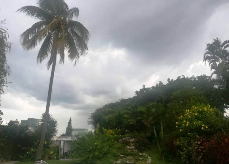 Pronostican vientos y posibles lluvias aisladas en El Salvador para este viernes