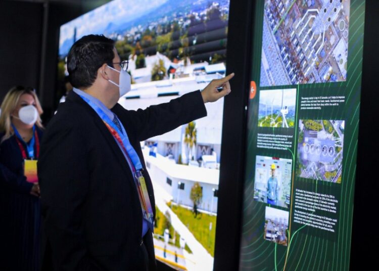 CEL presenta la transformación energética de El Salvador en la Expo2022 Dubái