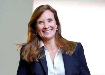 BAC | Gisela Sánchez es reconocida como la primera latinoamericana “Intraemprendedora Social Corporativa”