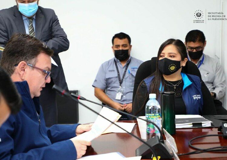 INJUVE rinde informe de ejercicio fiscal 2021 a diputados de la Comisión de Hacienda