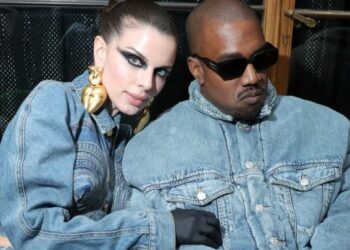 Kanye West confirma romance con Julia Fox