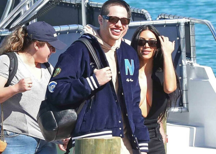 Kim Kardashian y Pete Davidson se ponen serios serios, así vacacionan
