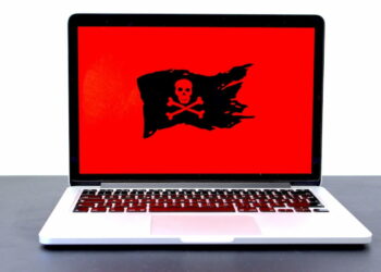 Apple entrega una gratificación récord de 100.000 dólares a un estudiante que pirateó un Mac a través del navegador Safari