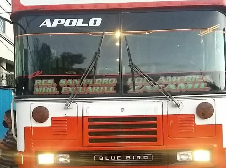 VMT sanciona a conductor de bus por incrementar la tarifa de pasaje