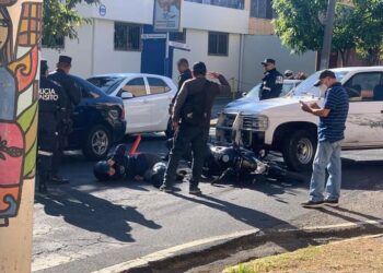 Se reporta joven lesionada tras accidente en colonia Escalón