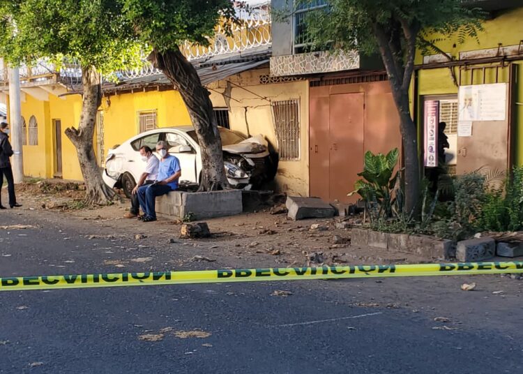 Hombre fallece tras fuerte accidente en San Miguel