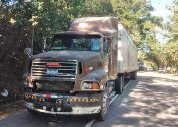 Conductor de camión es detenido en estado de ebriedad por la PNC