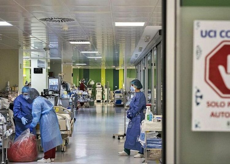 El mundo supera los 300 millones de casos de COVID-19 en medio de la lucha contra la variante Ómicron