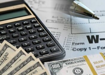 El Servicio de Impuestos de EE.UU. recuerda a ladrones y traficantes que declaren sus ingresos y deja boquiabiertos a los internautas