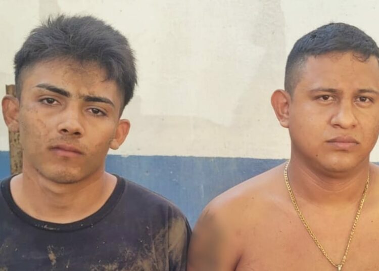 Detienen a mareros en posesión de armas de fuego y drogas en Usulután