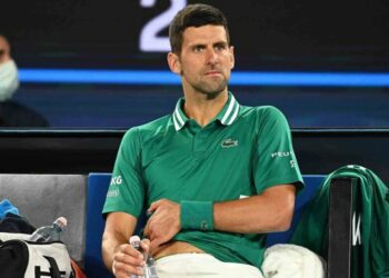 Los tres argumentos que presentó Djokovic para justificar su exención médica en Australia y el pedido para salir del hotel