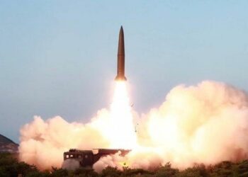 Corea del Norte lanza dos supuestos misiles de crucero hacia el mar de Japón, según militares surcoreanos