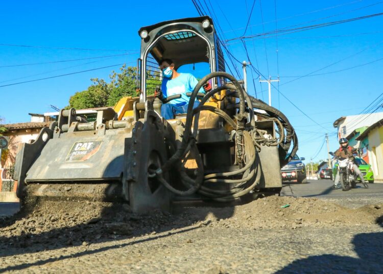 DOM inicia Plan Nacional de Bacheo en Ahuachapán