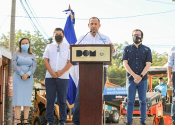 DOM lanza Plan Nacional de Bacheo en San Miguel