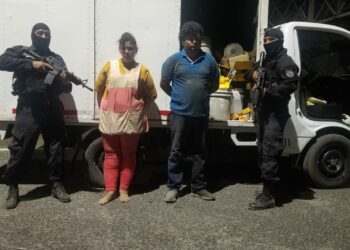 Dos sujetos sedaron al vigilante de un camión en Colón para hurtar la unidad llena de herramientas