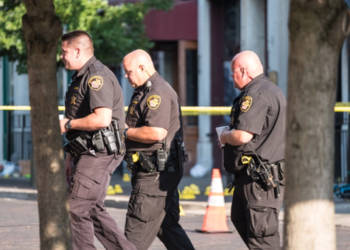 Un hombre de EE.UU dispara mortalmente a su hija de 16 años pensando que era un intruso