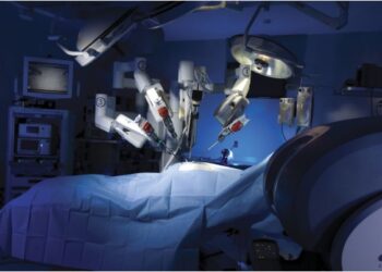 Un robot cirujano logró operar sin la ayuda de humanos