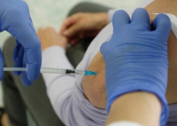 Italia impuso por decreto la vacunación obligatoria contra el coronavirus para mayores de 50 años