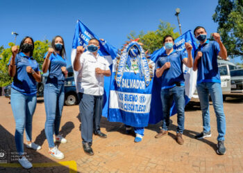 INDES favorece con entrega de vehículos a 5 federaciones deportivas