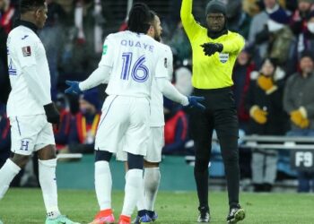 Temperaturas de 17° bajo cero, dos futbolistas de Honduras con hipotermia y un llamativo análisis del DT Hernán Gómez