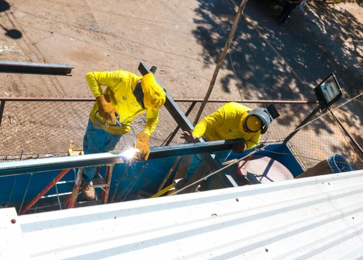 Privados de libertad del plan cero ocio colaboran con la renovación del puesto policial «Las Higueras»