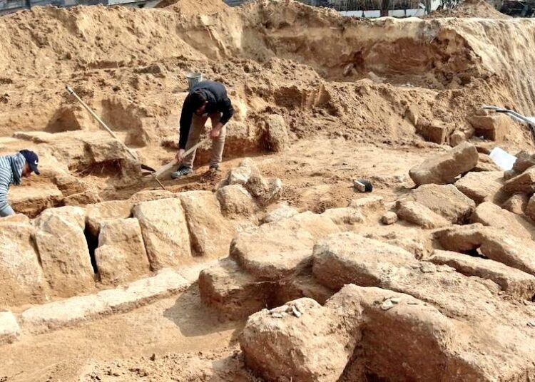 Hallan un cementerio romano de 2.000 años de antigüedad en la Franja de Gaza
