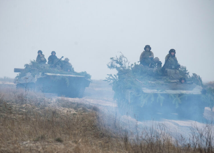 ¿Qué significa la Ley Marcial declarada por Ucrania y cuándo se aplica?