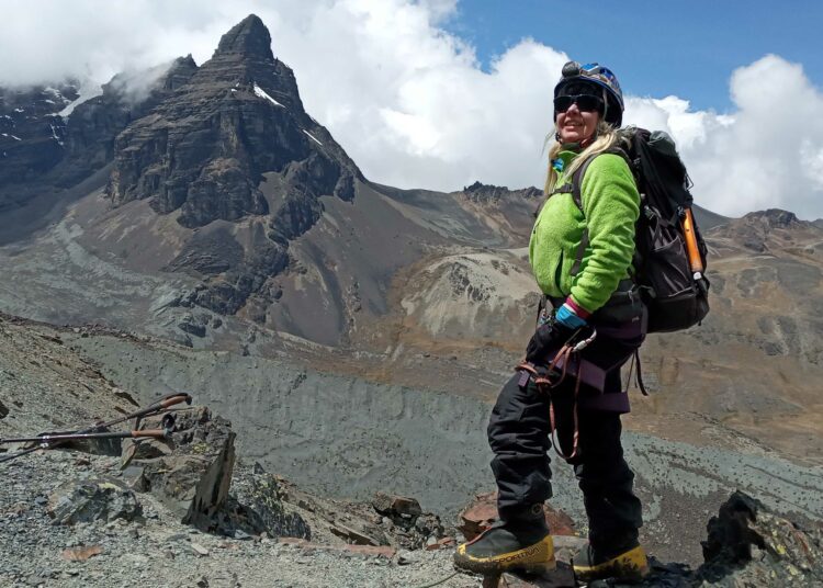 Alfa Karina Arrué se encuentra entrenando en Colombia para un nuevo intento de llegar a la cima del Everest