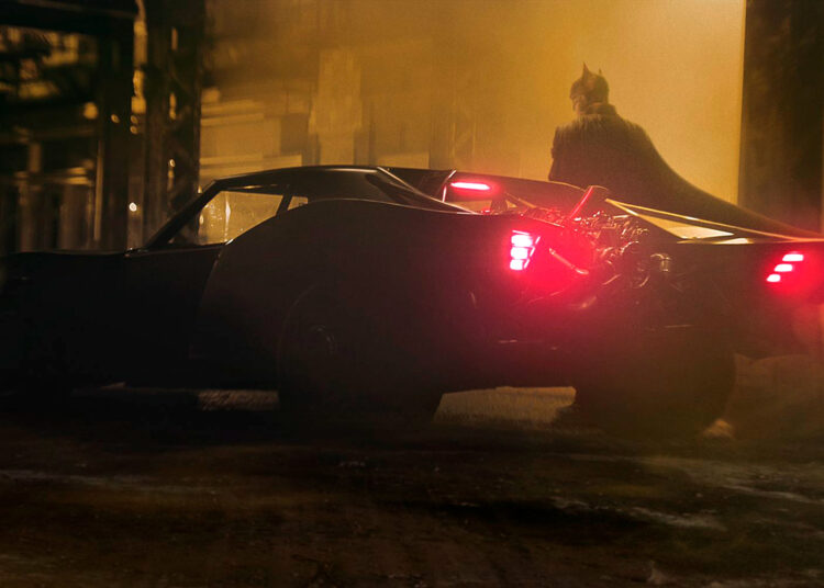 El batimóvil y la baticueva de la nueva película de Batman no son cómo esperas