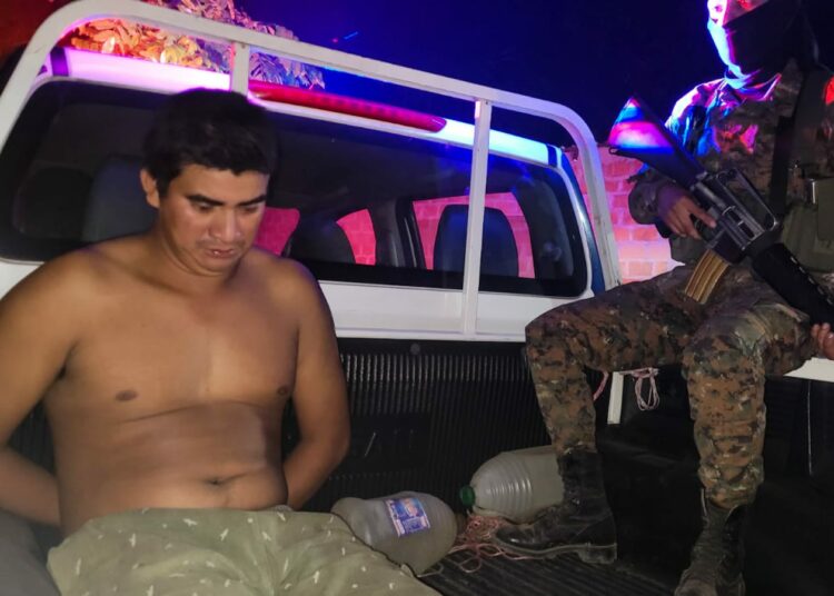 PNC captura a sujeto acusado de homicidio en La Paz