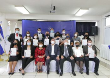 Bandesal promueve garantía de créditos seguros y metodología de formación a MIPYMES