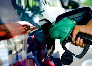 Defensoría del Consumidor verifica calidad de combustibles en gasolineras del país