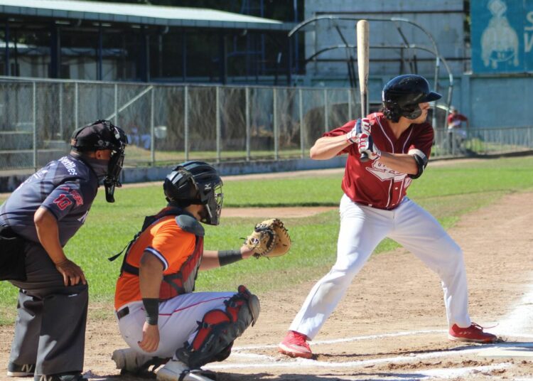 UTEC y Nacionales toman ventaja en la Liga Nacional de Béisbol