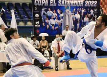 La selección nacional de karate do se quedó con la Copa El Salvador