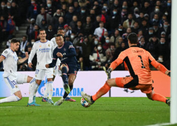 Con un golazo de Mbappé, PSG le ganó al Real Madrid en la ida de los octavos de final de la Champions League