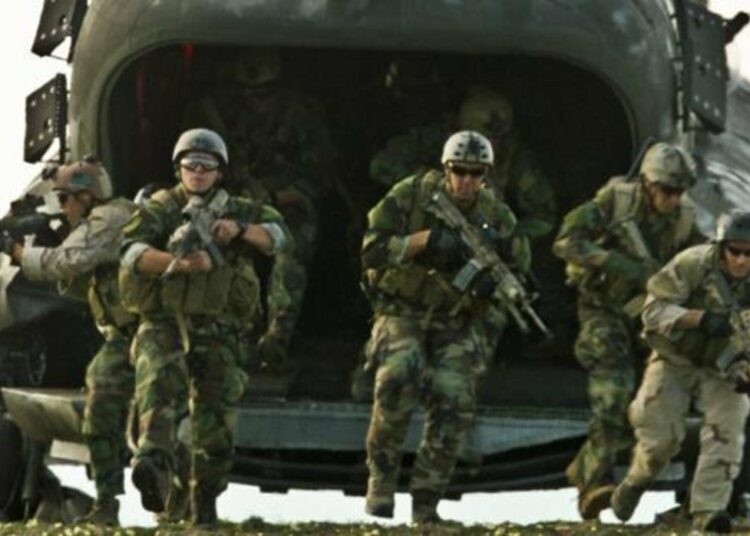 La OTAN anuncia el despliegue de «fuerzas de defensa terrestre y aérea adicionales» en los límites orientales del bloque