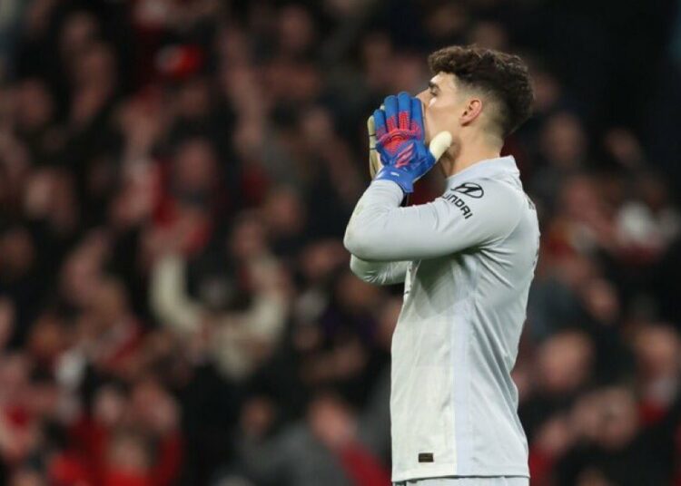 Kepa entró para Chelsea en los penales y le “regaló” la Copa de la Liga inglesa al Liverpool