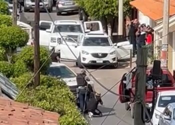 (IMÁGENES FUERTES) Sicarios asesinan a 17 personas en el oeste de México