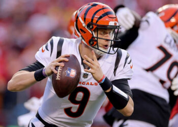 Joe Burrow, quarterback de los Bengals, quiere emular a Tom Brady en el Super Bowl LVI