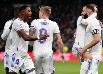 Real Madrid 3-0 Alavés: Los blancos retoman el vuelo tras su caída en Champions