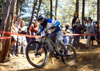 La salvadoreña Mariana Salazar se alza con el campeonato panamericano de downhill realizado en Costa Rica