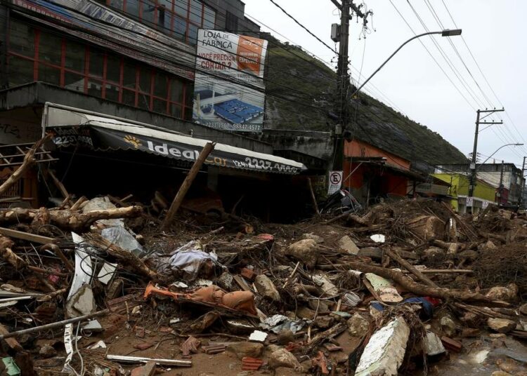 Las inundaciones en el sur de Brasil han dejado al menos 171 muertos y 126 desaparecidos