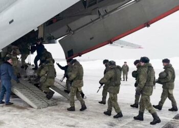 Rusia finaliza maniobras militares en Crimea y anuncia retiro parcial de tropas