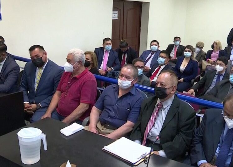 Aplazan audiencia preliminar en caso Saqueo Público por padecimiento de covid-19 en un abogado y falta de traslado de un imputado