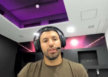 Sergio «Kun» Agüero se enfureció por las críticas a Messi y canceló una entrevista en Francia