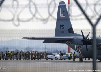 Tropas de refuerzo estadounidenses llegan a Polonia