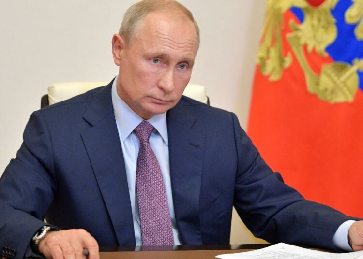 Vladimir Putin: “Si Ucrania ingresa en la OTAN e intenta recuperar Crimea por vía militar, los países europeos se verán arrastrados a un conflicto militar con Rusia”