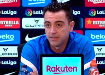 Xavi carga contra Simeone por su estilo de juego a solo horas del partido entre Barcelona y Atlético de Madrid