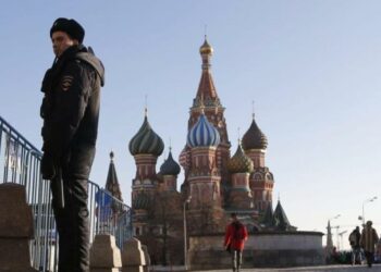 Ucrania pidió a sus ciudadanos que salgan inmediatamente de Rusia