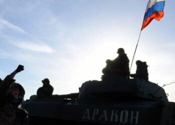 En el Reino Unido advierten que Rusia invadirá Ucrania en la madrugada del miércoles